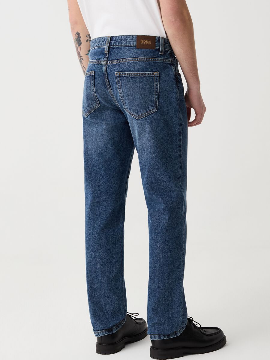 Regular-fit jeans with five pockets_2