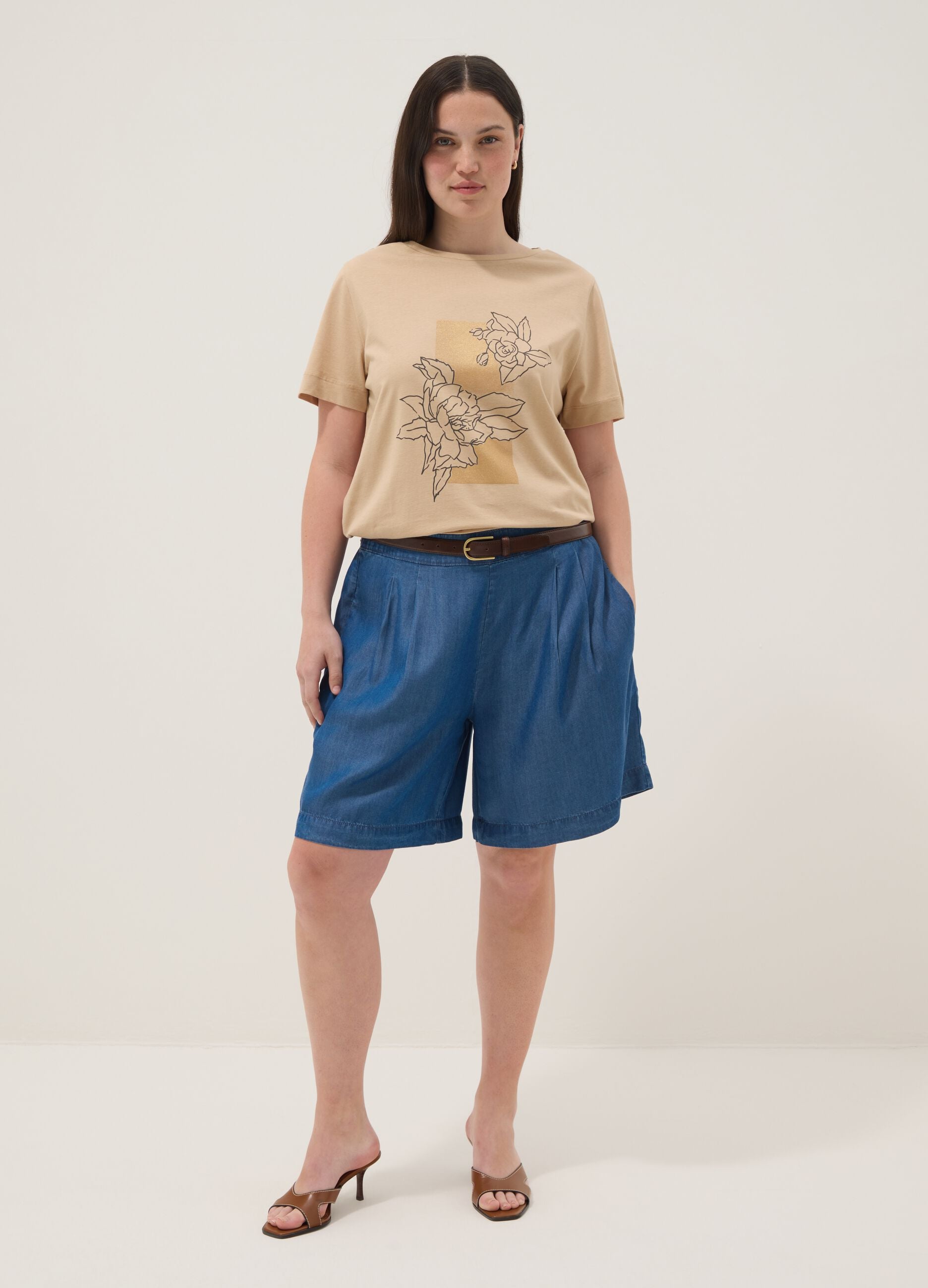 Blue pure lyocell shorts with elasticated waist, relaxed fit