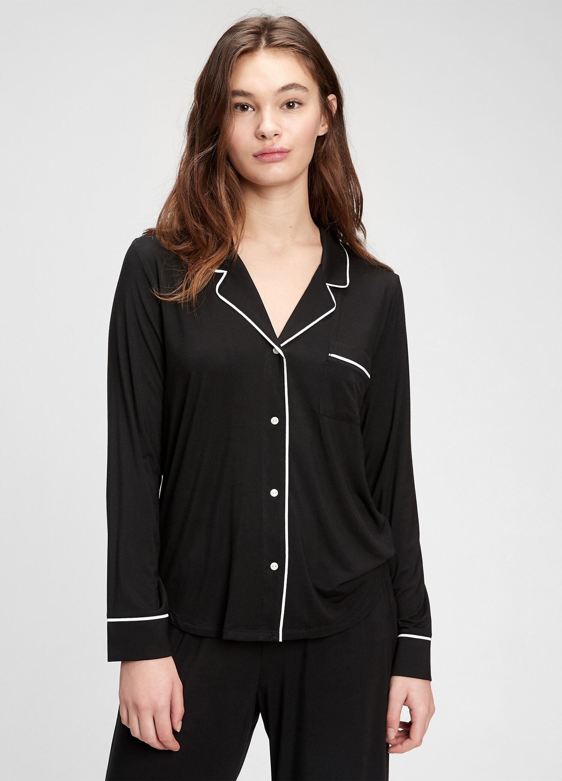 Pyjama top with contrasting piping