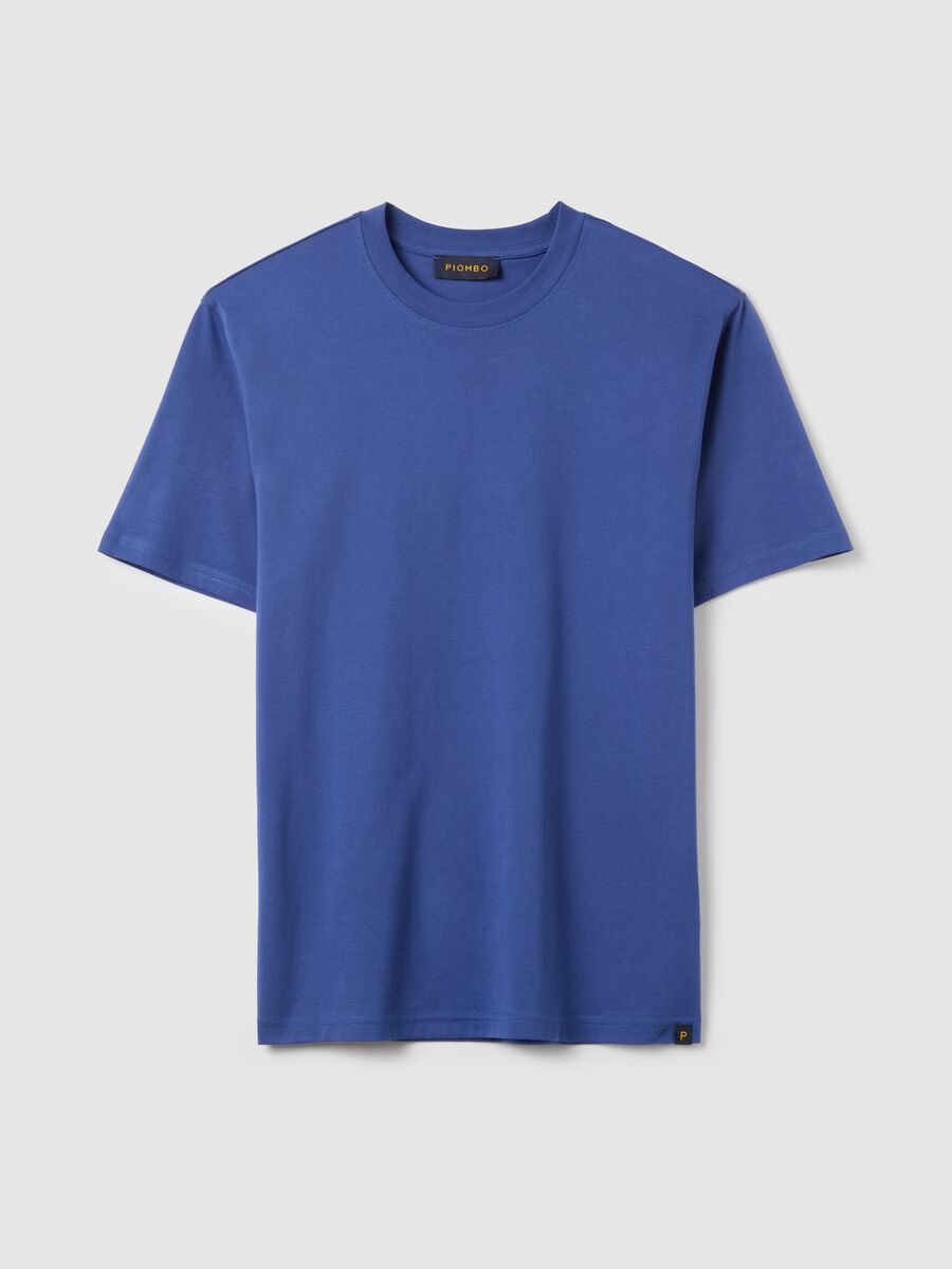 Plain cotton T-shirt with round neck._4