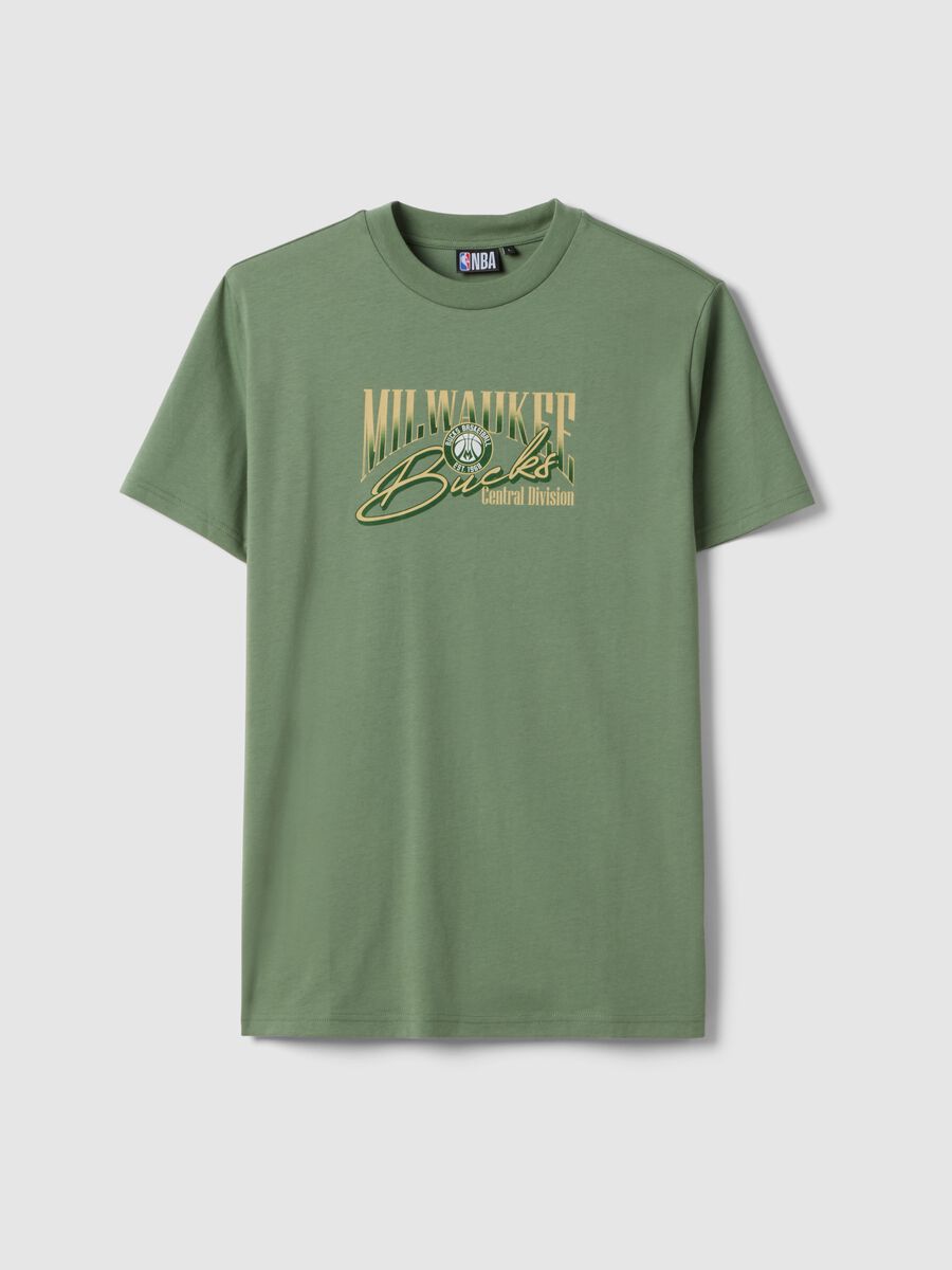 T-shirt in puro cotone verde regular fit con stampa Milwaukee Bucks_4