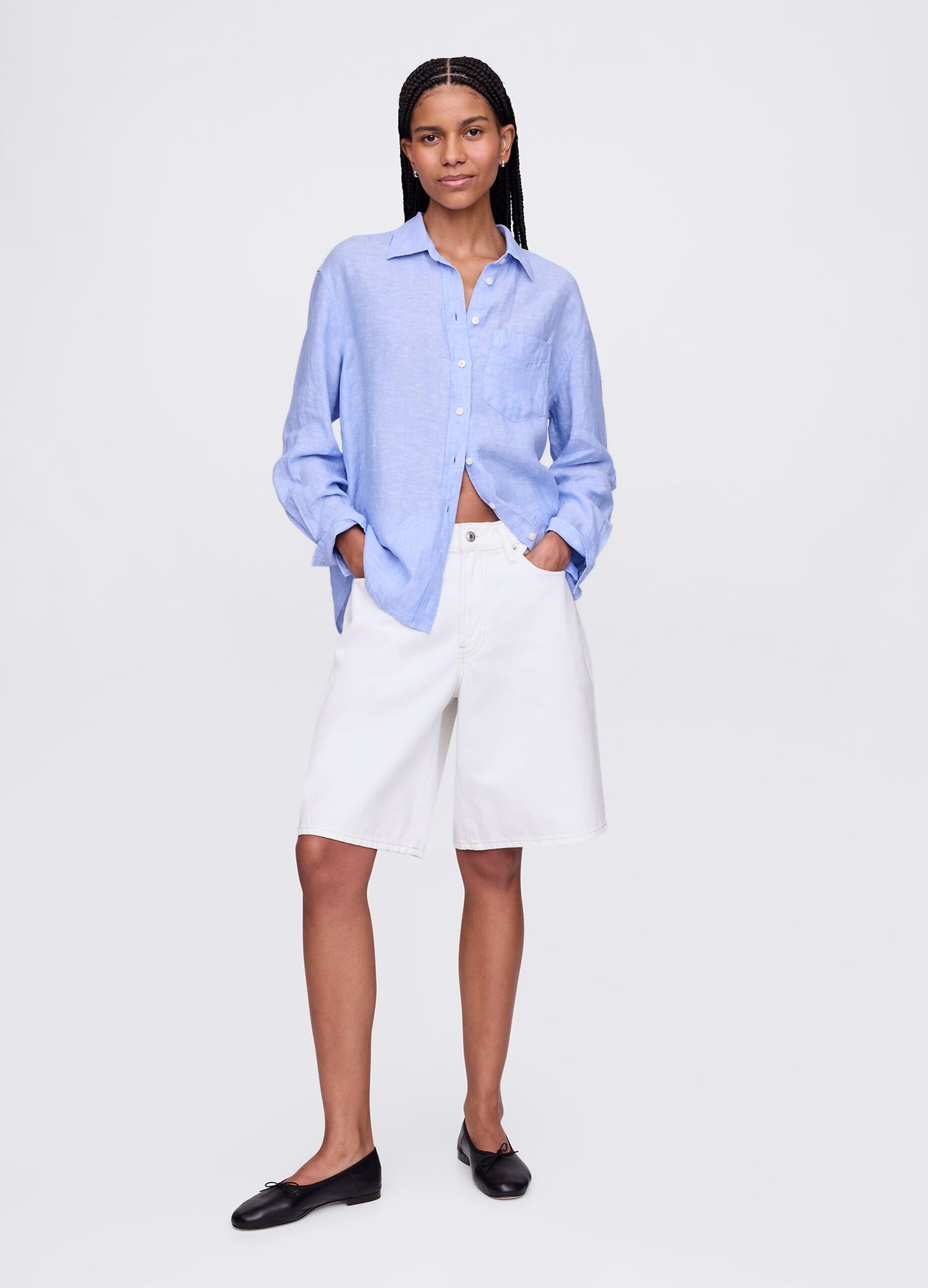 Camicia azzurra ampia in puro lino