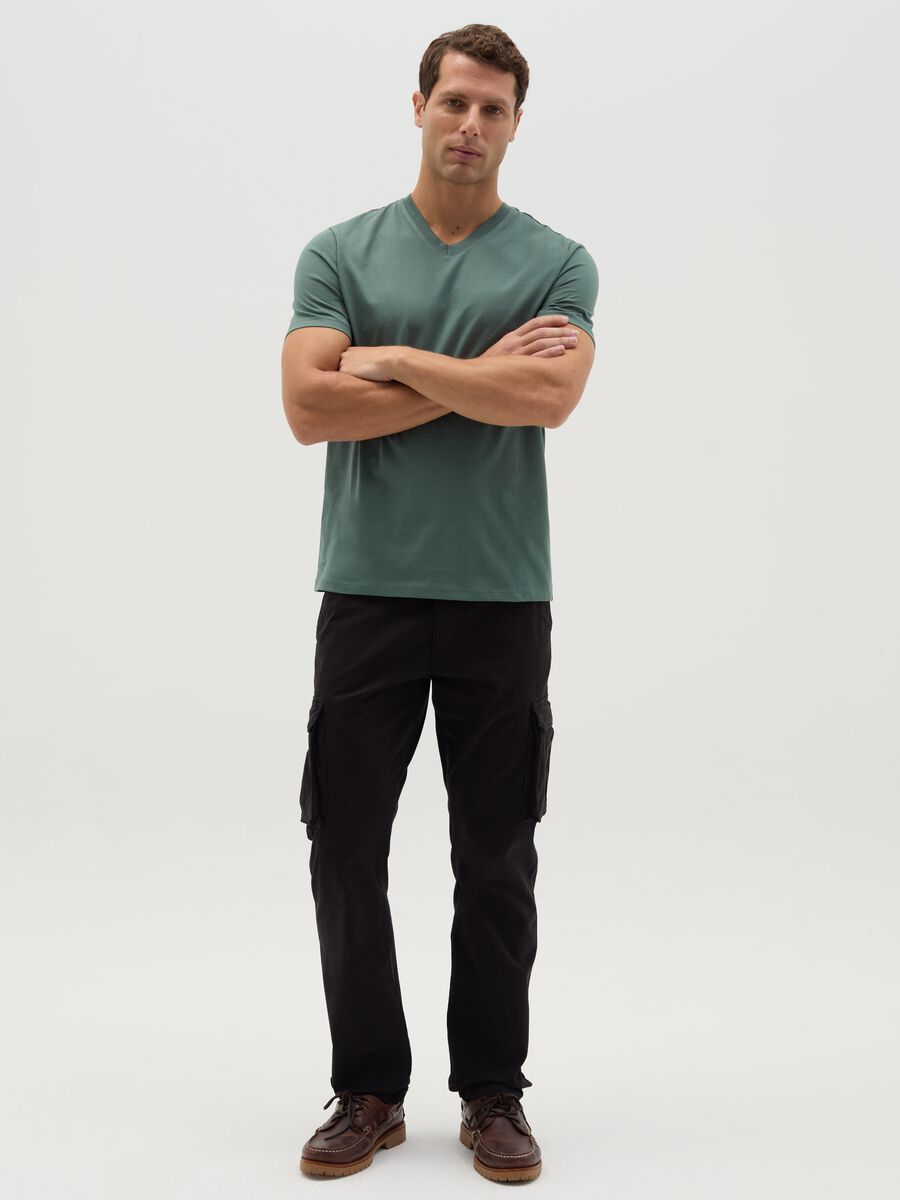 Organic cotton T-shirt with V neck_1