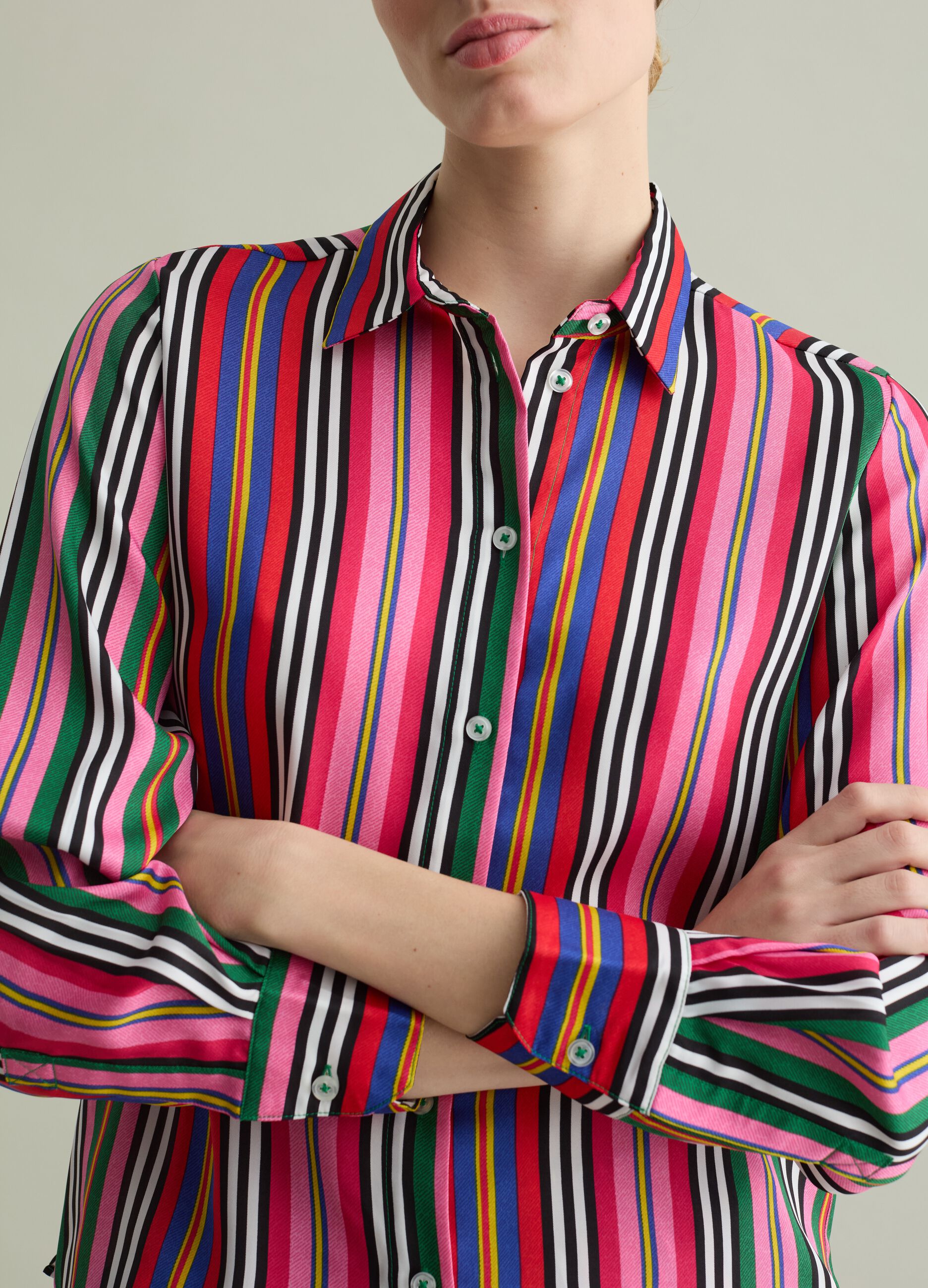 Camicia fluida a righe multicolor