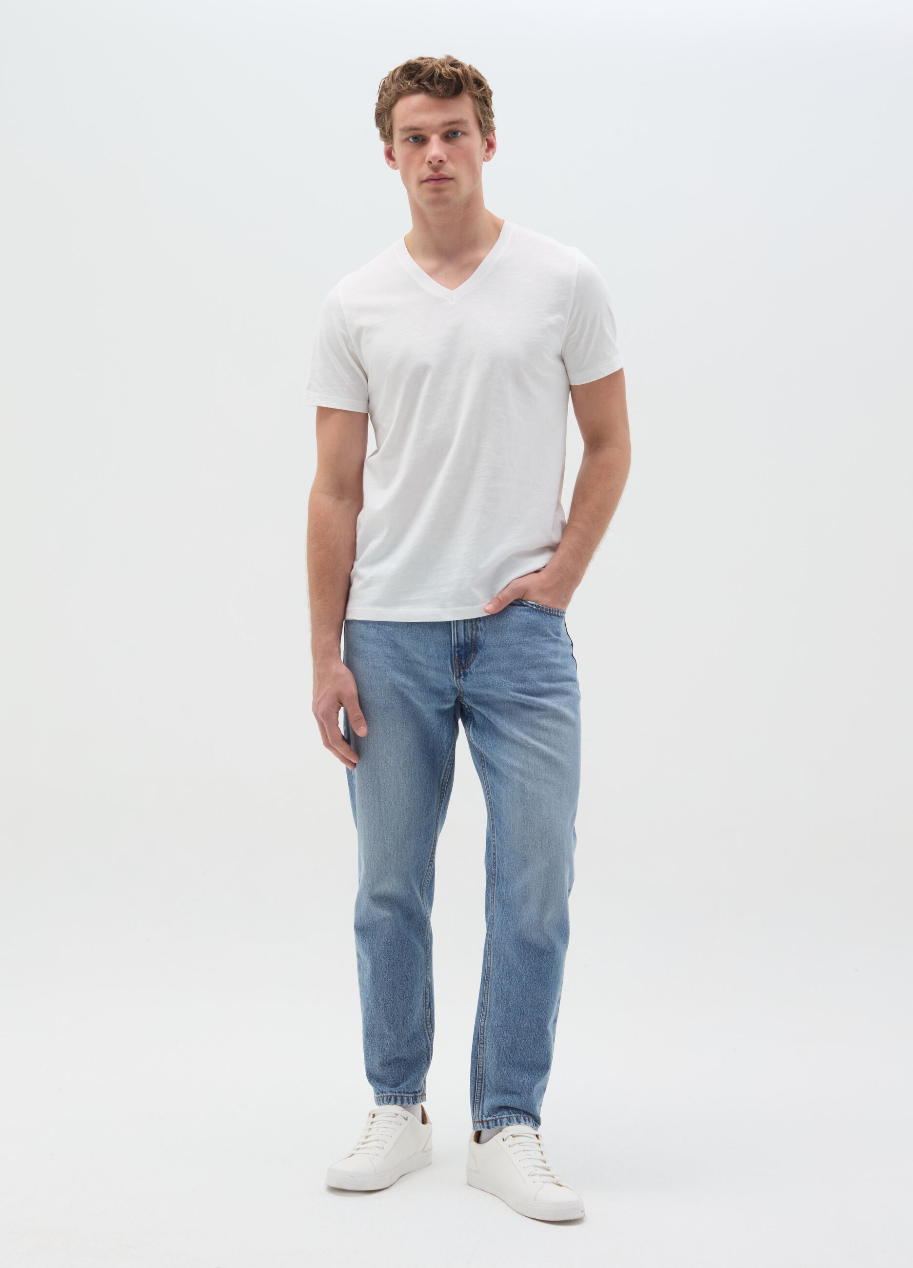 Jeans relaxed fit con scoloriture