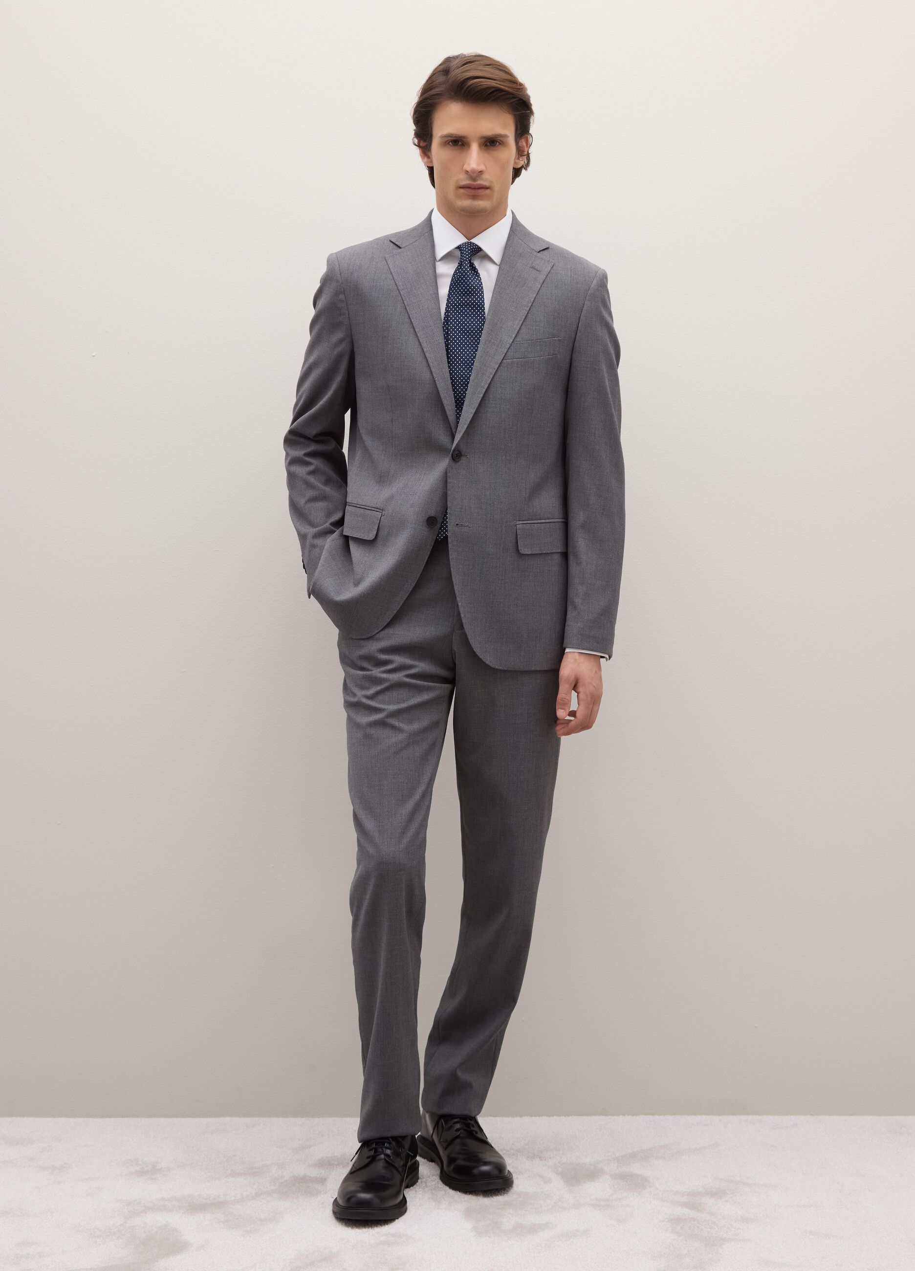 Grey business blazer in stretch fabric