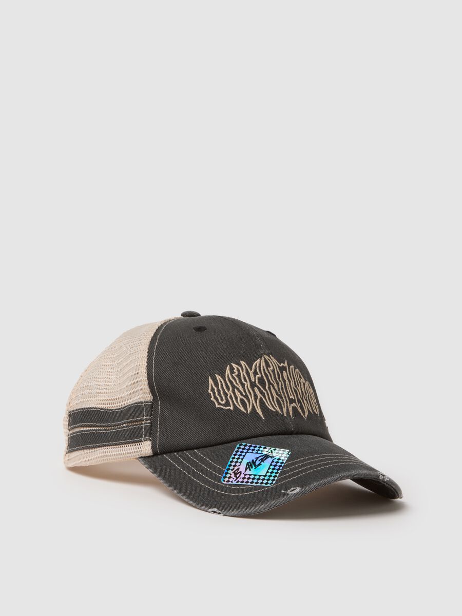 Regular fit multicolour pure cotton cap with mesh and lettering_0