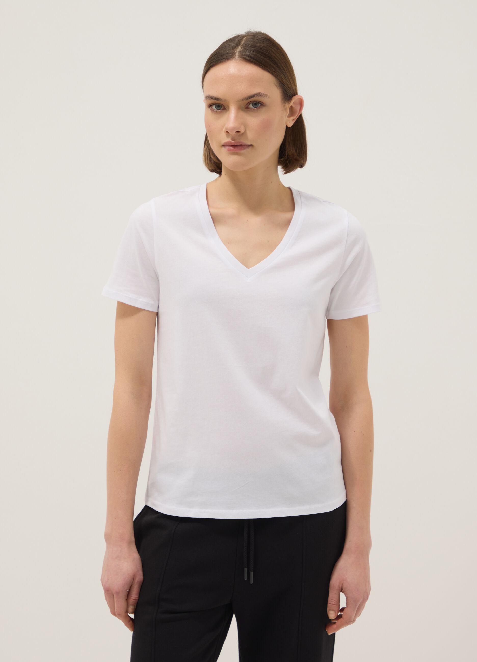 White pure cotton V-neck regular fit T-shirt