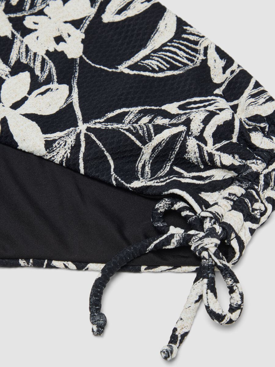 Multicolour stretch floral swim briefs_5