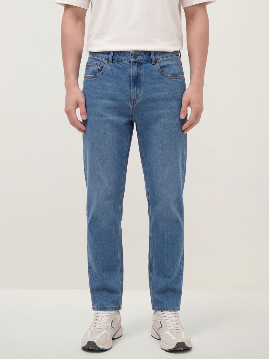 Light blue denim jeans in cotton-viscose blend, regular fit_1