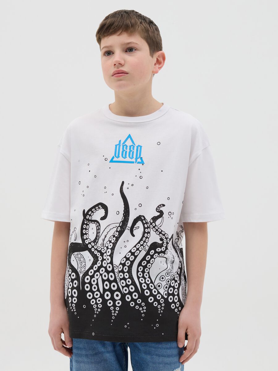 Cotton T-shirt with "Deep" octopus print_0