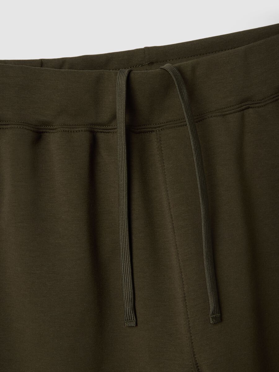 Pantaloni jogger in misto cotone marroni regular fit_5
