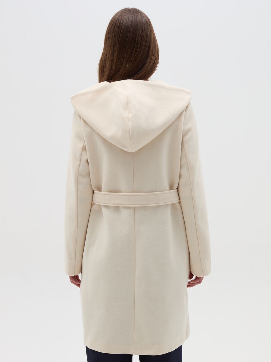 Coat in soft fabric with hood_2