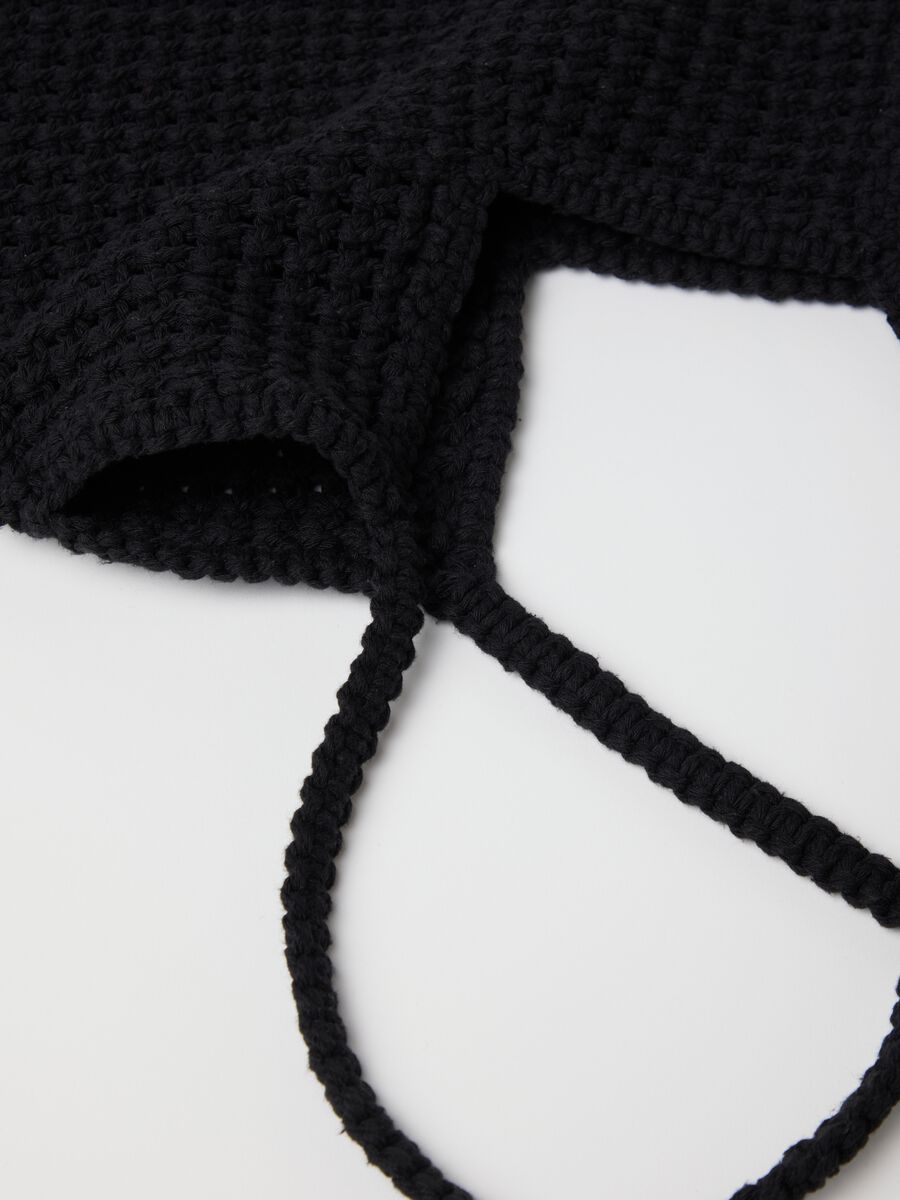Black openwork shoulder bag with fringing_2