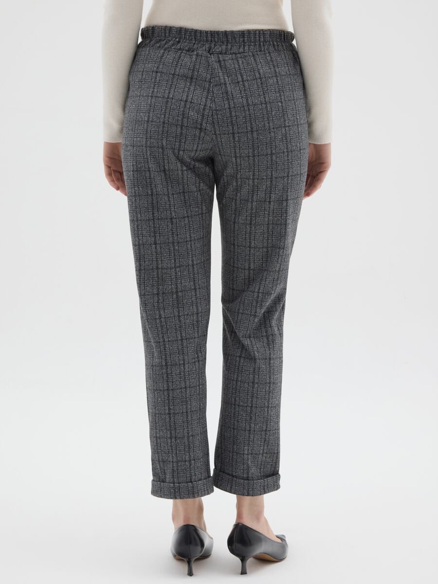 Pantaloni grigi a quadri in tessuto elasticizzato regular fit_2