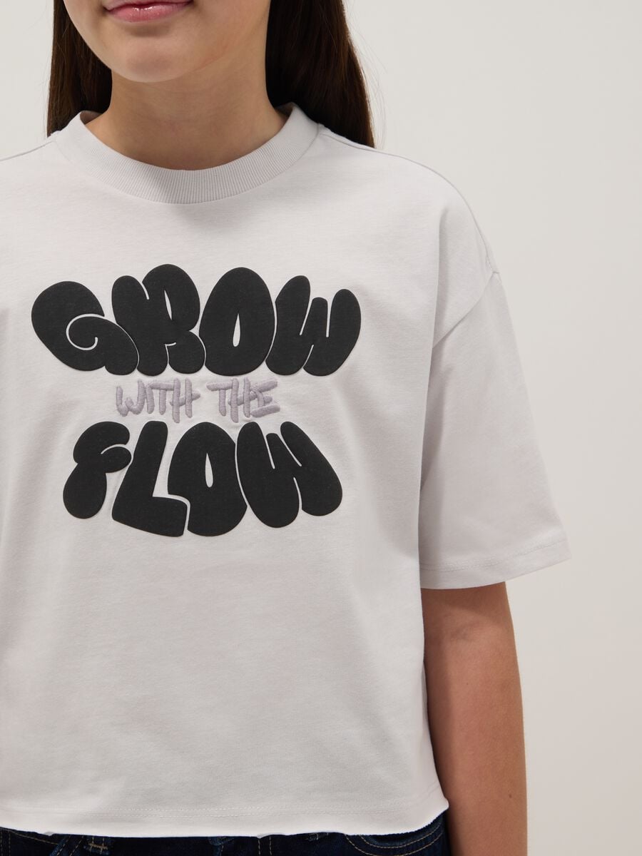 T-shirt in puro cotone bianca da ragazza boxy fit con stampa_2