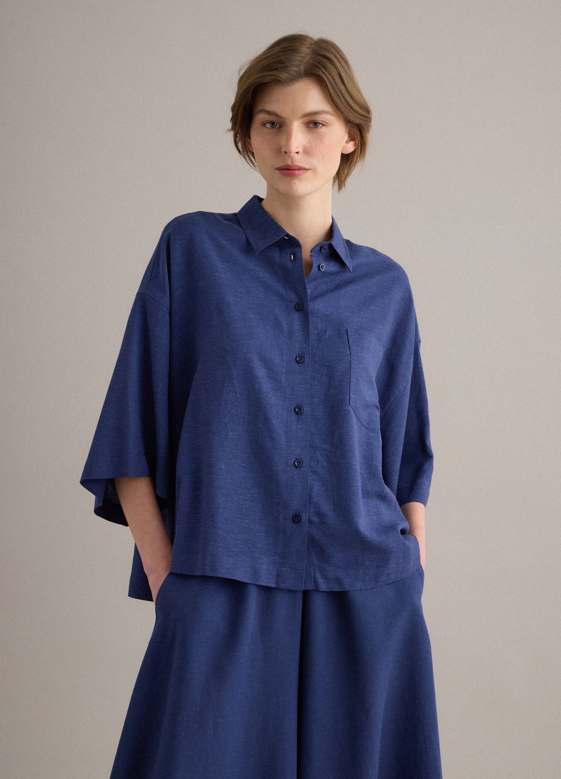 Blue viscose-linen blend overshirt, relaxed fit