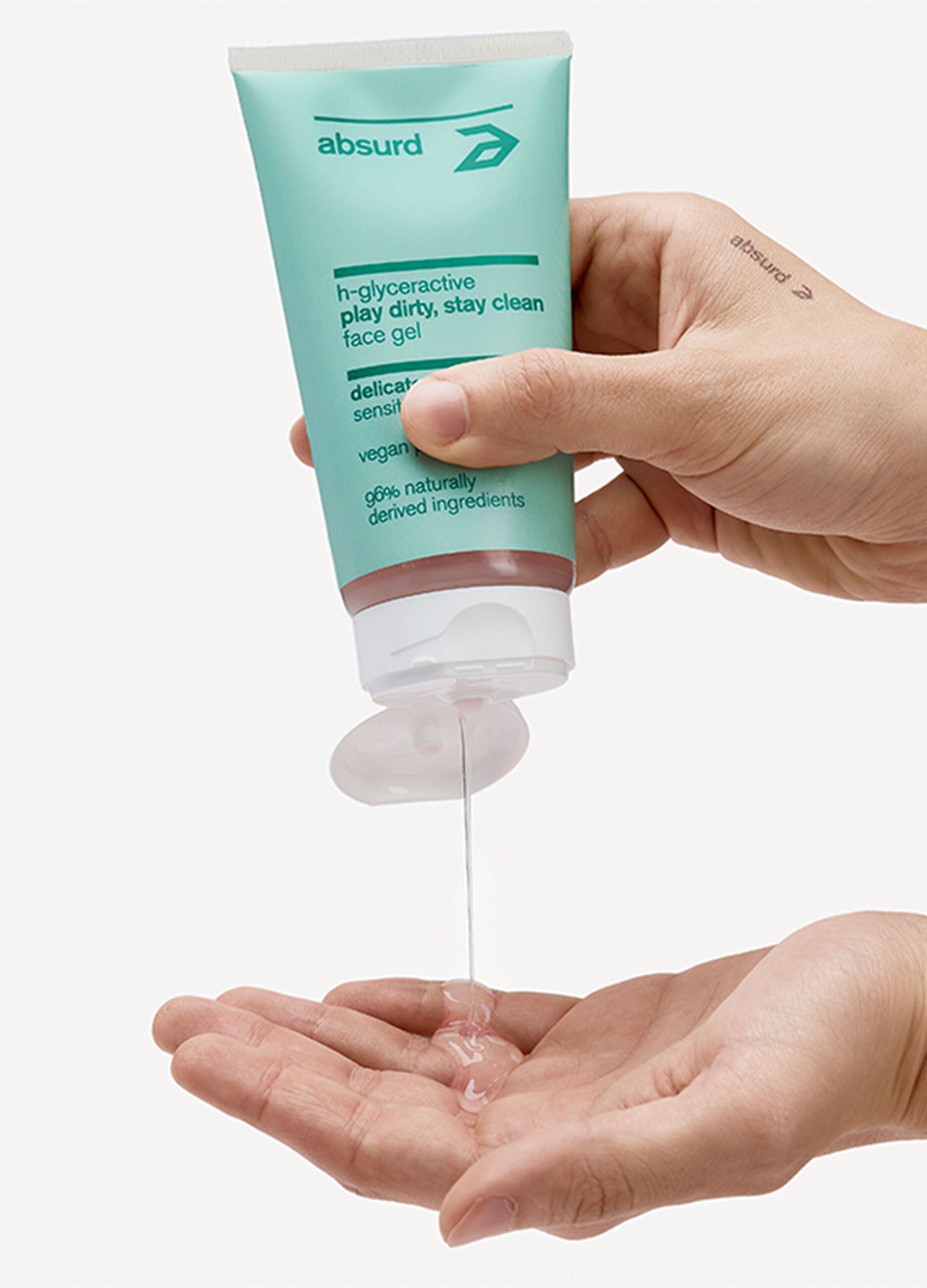 Gel detergente viso ad azione delicata Play Dirty Stay Clean