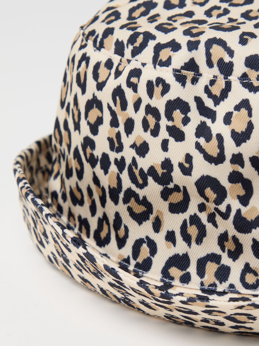Leopard Print Bucket Hat in Mixed Fabric_2