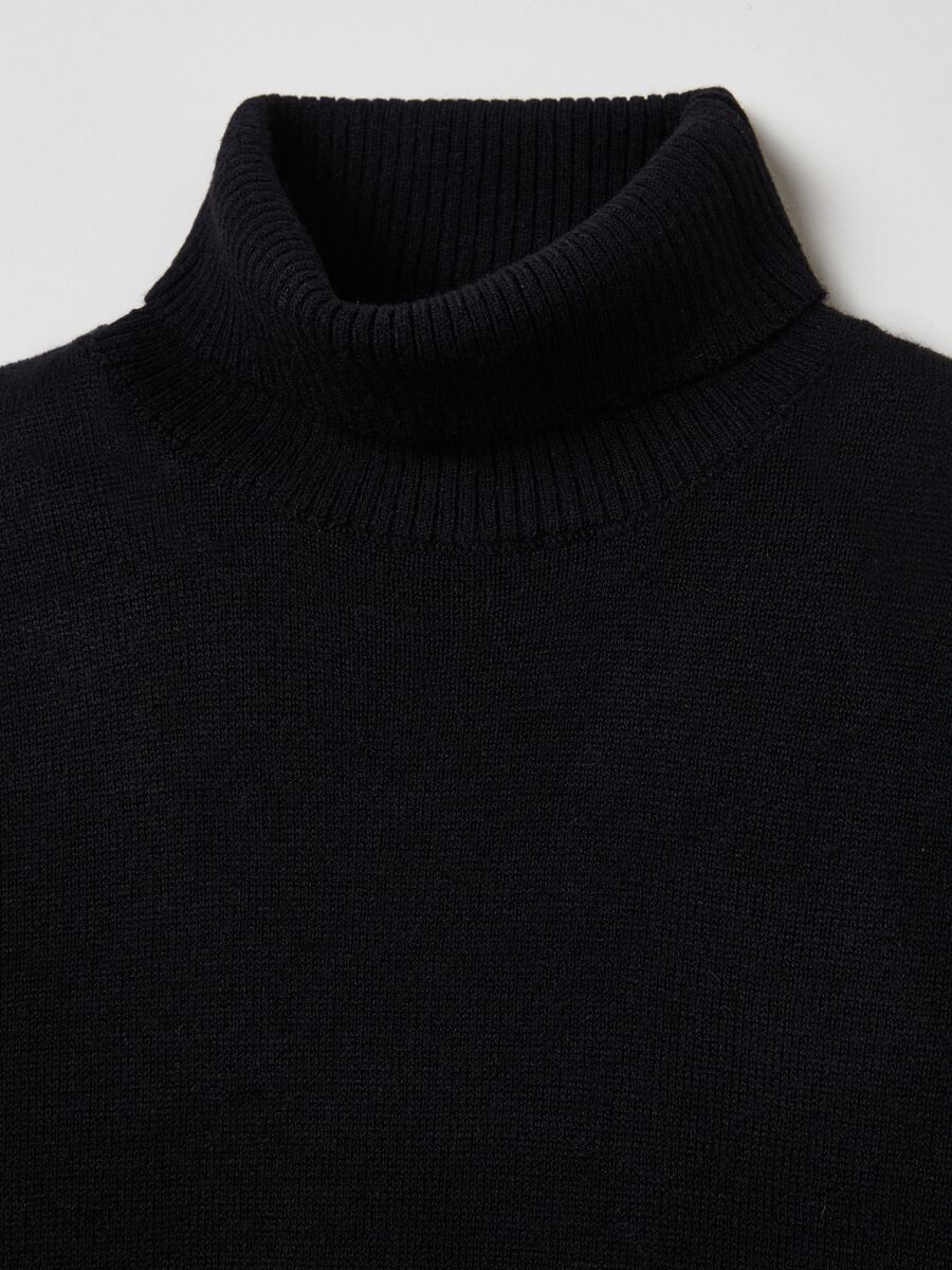 Dolcevita in maglia a collo alto _5