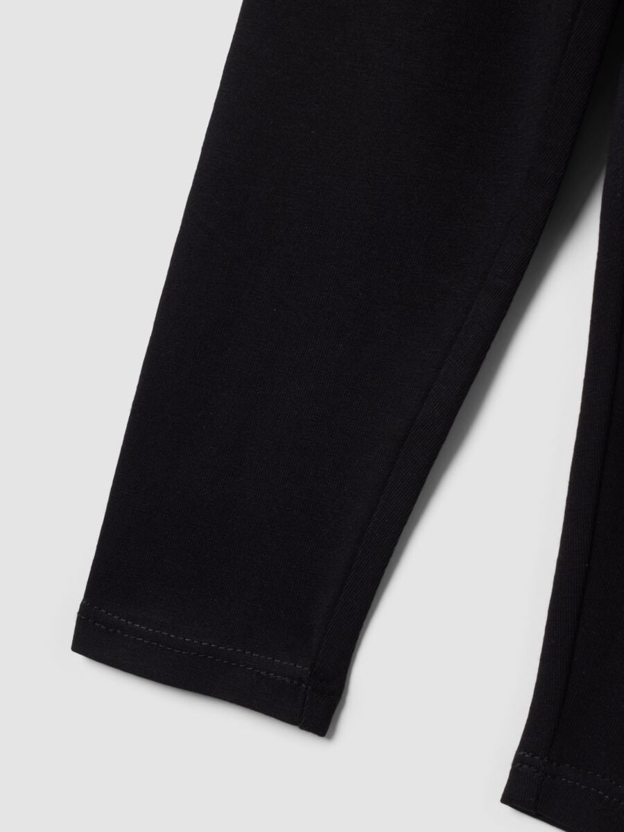 Leggings neri in cotone organico elasticizzato slim fit per bimba_3