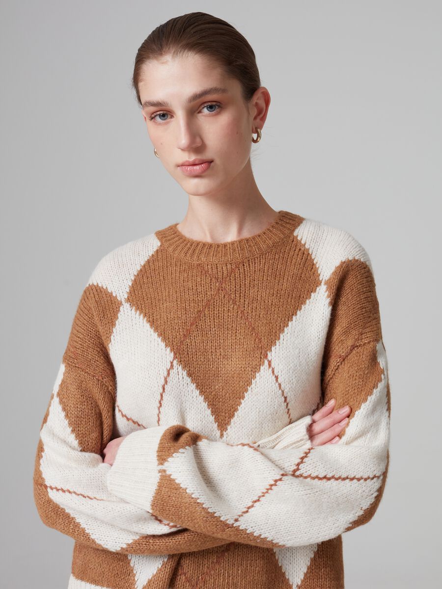 Pullover oversize con fantasia a rombi_1