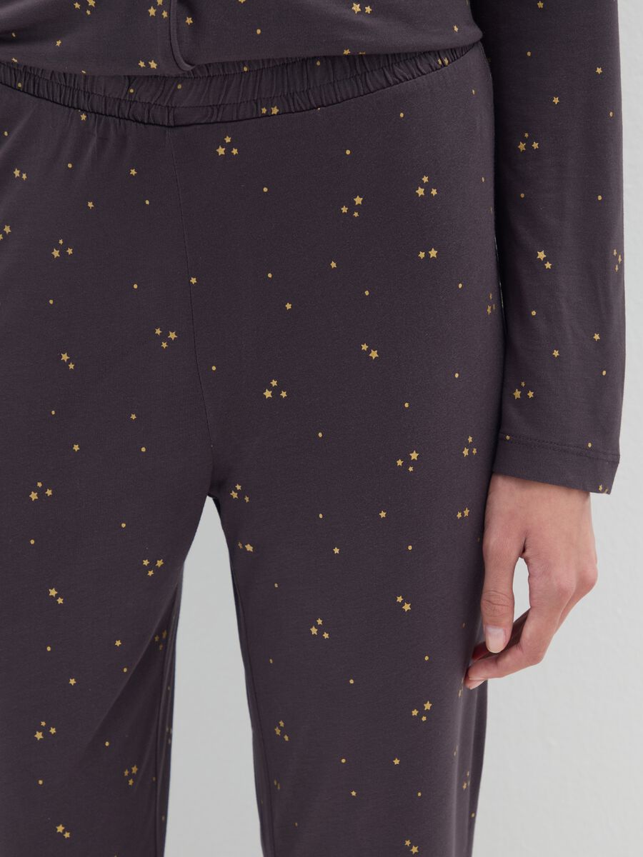 Purple pyjama trousers with stars, regular fit_4