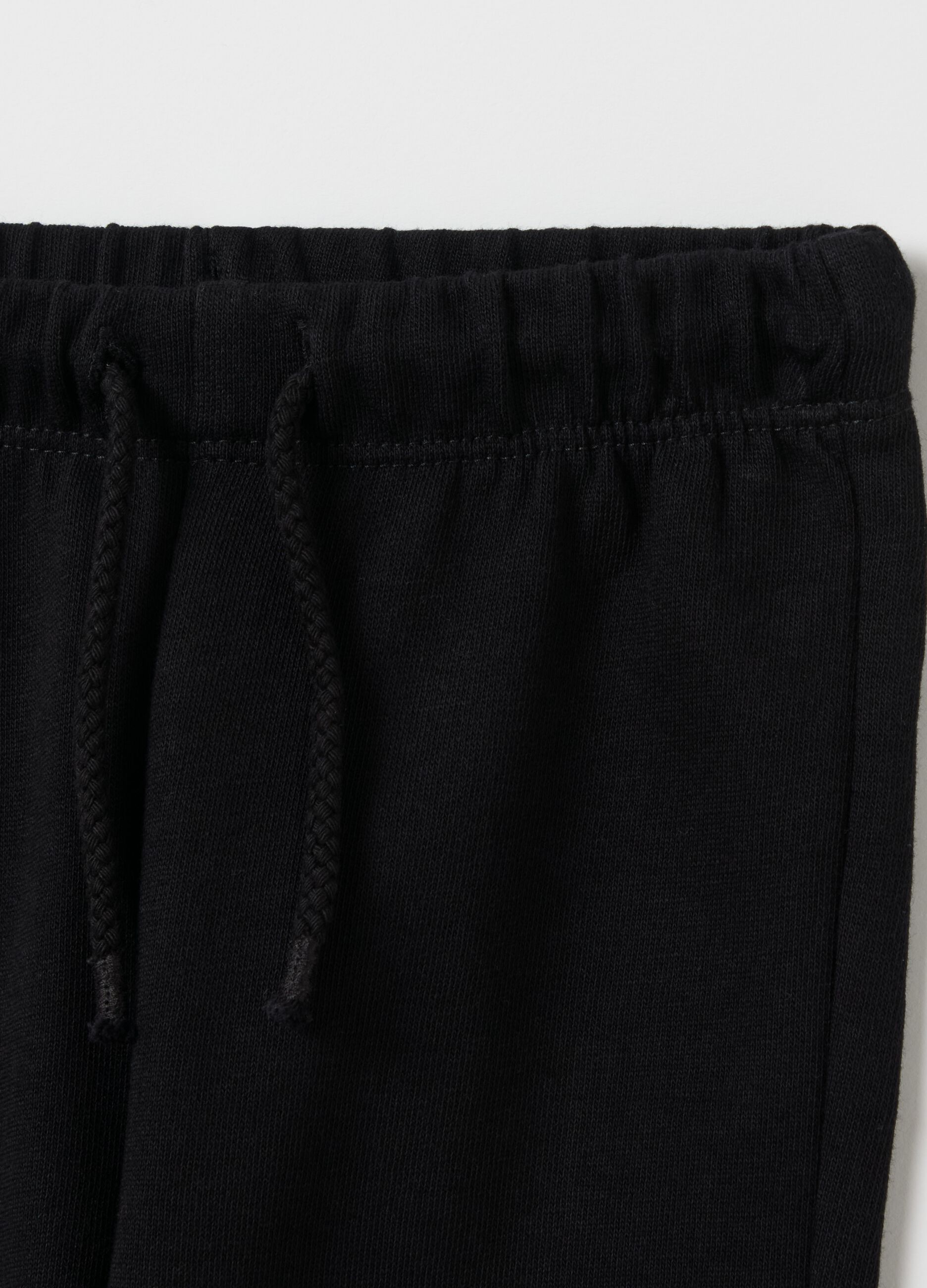 Bipack joggers in felpa con coulisse e stampa 