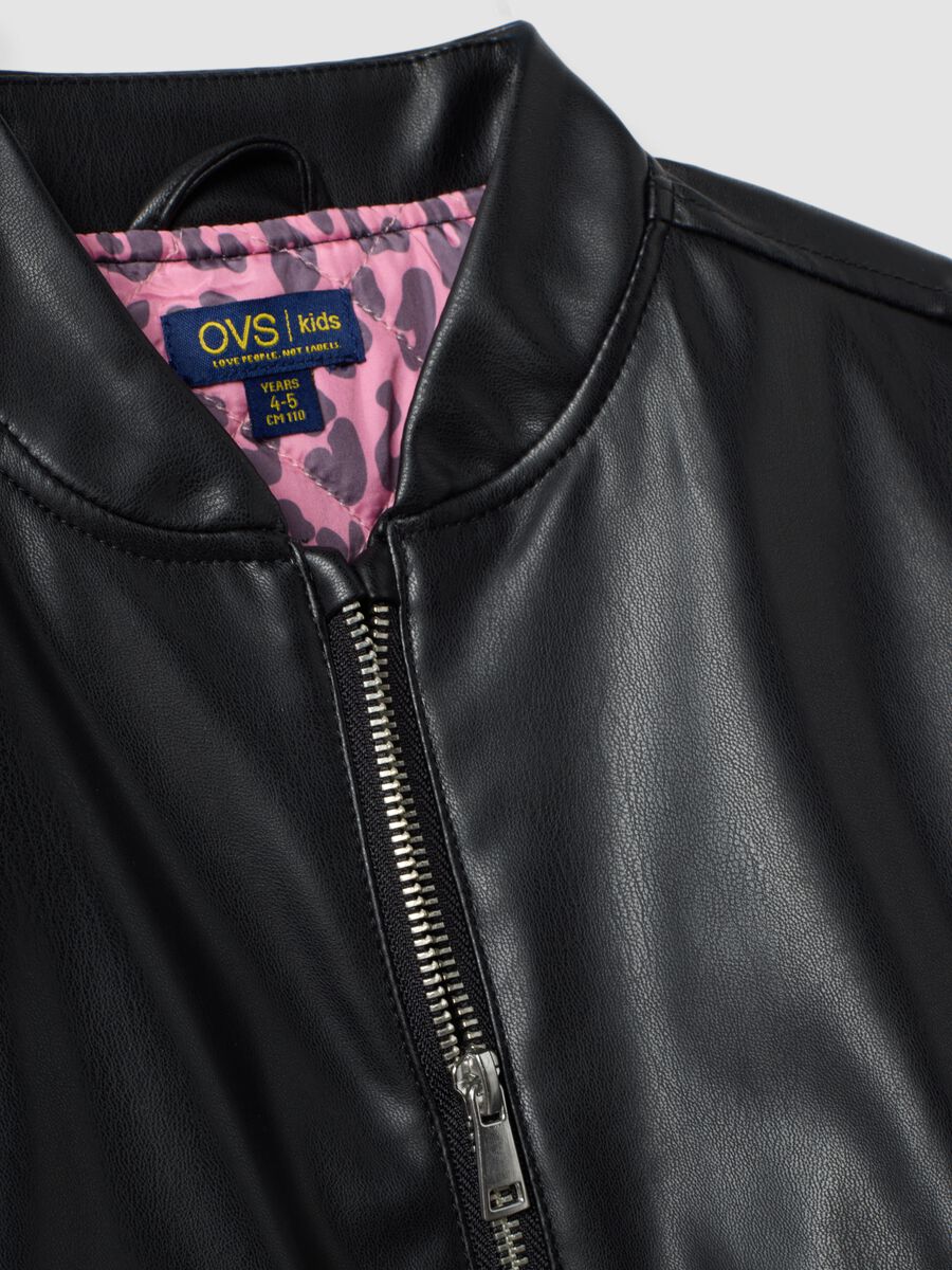 Giubbotto nero con zip regular fit per bambina_3