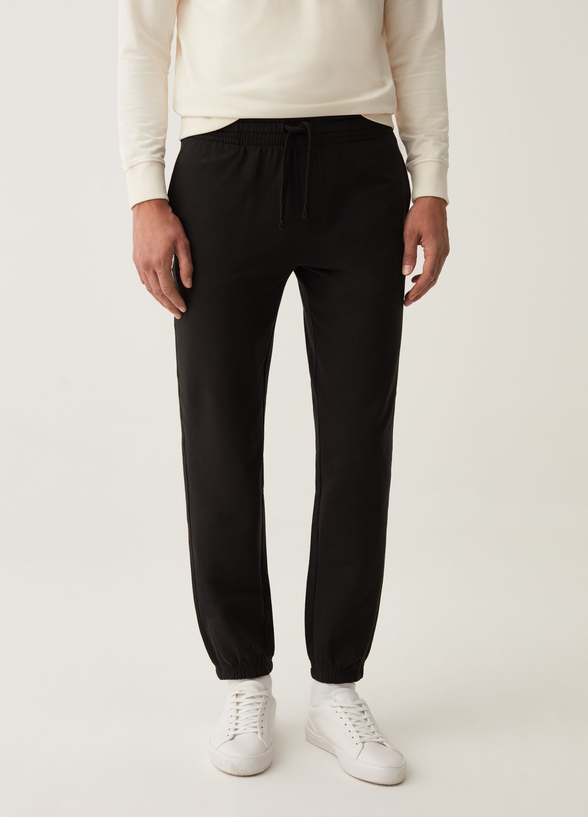 Joggers straight fit in French Terry_1