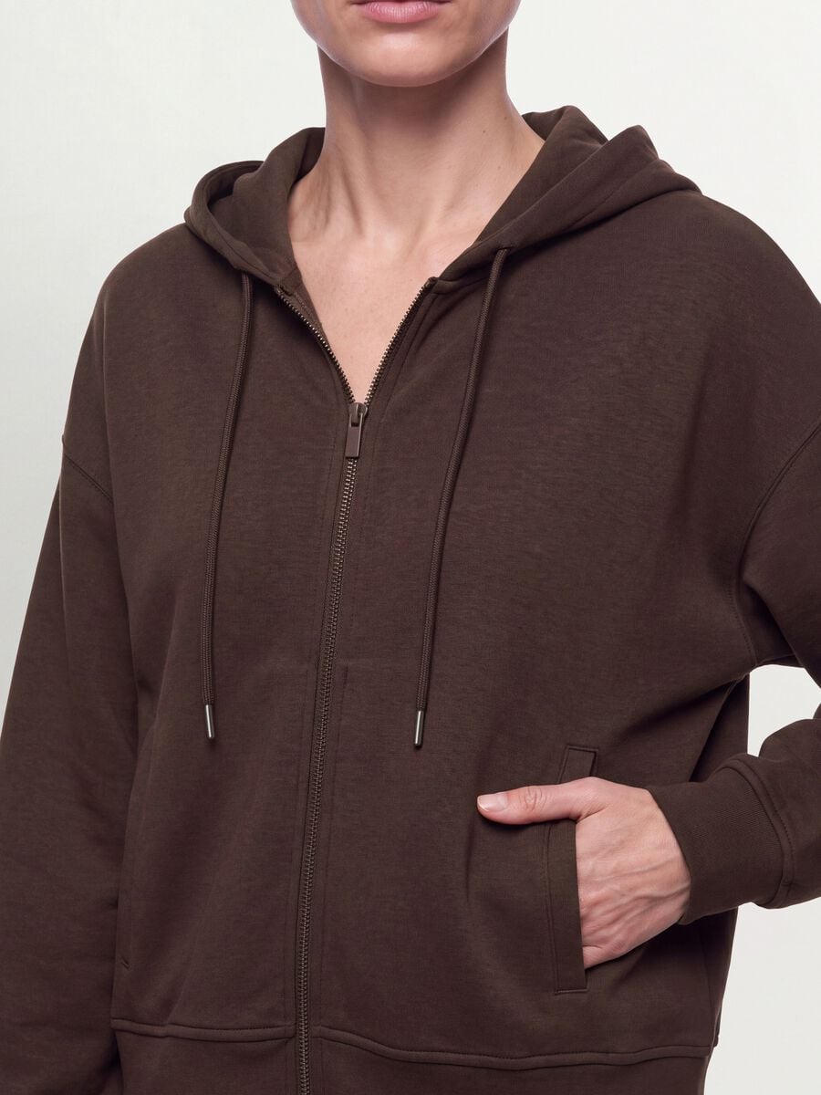 Felpa marrone in modal elasticizzato con cappuccio regular fit_2