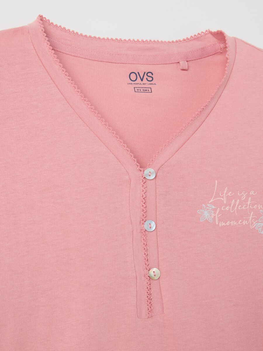 Pink cotton pyjamas with granddad neckline and print_5