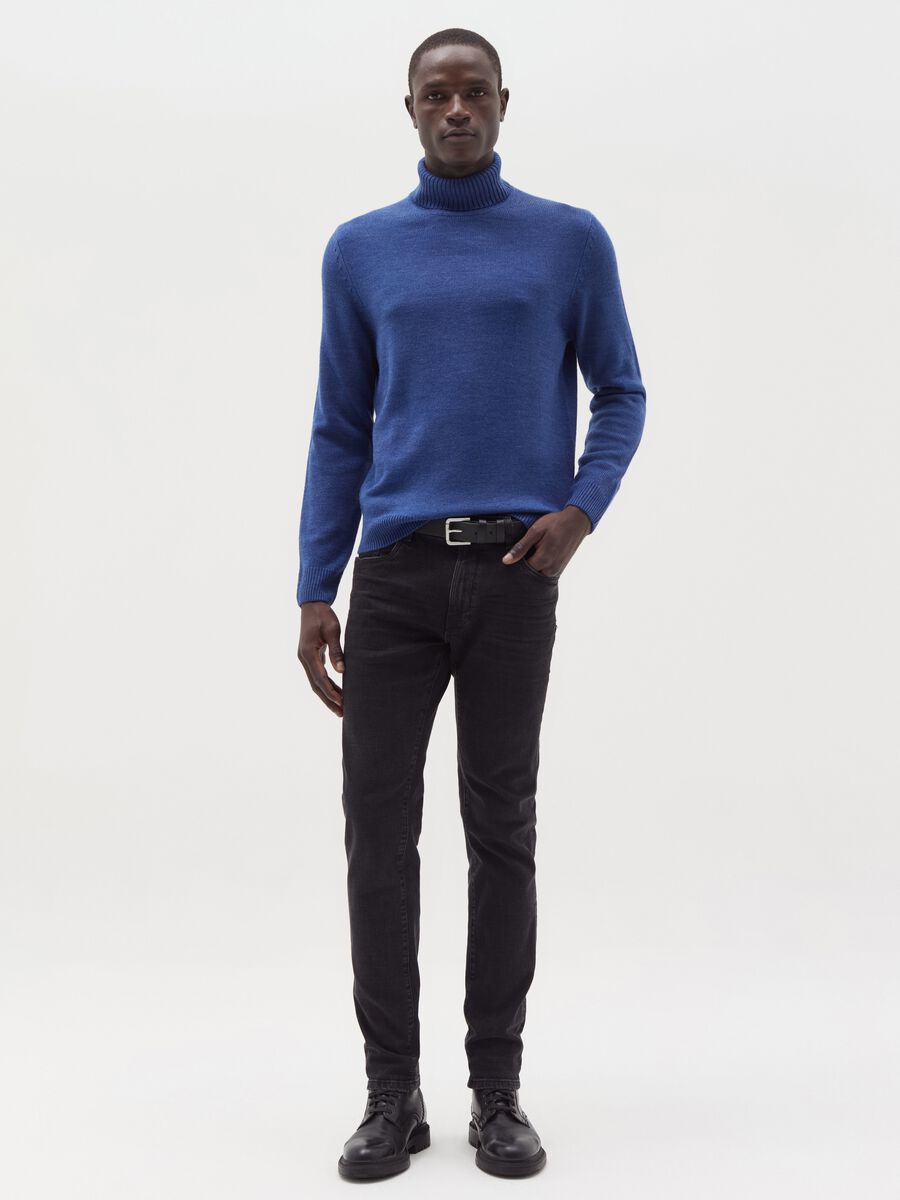 Pullover with high neck_1