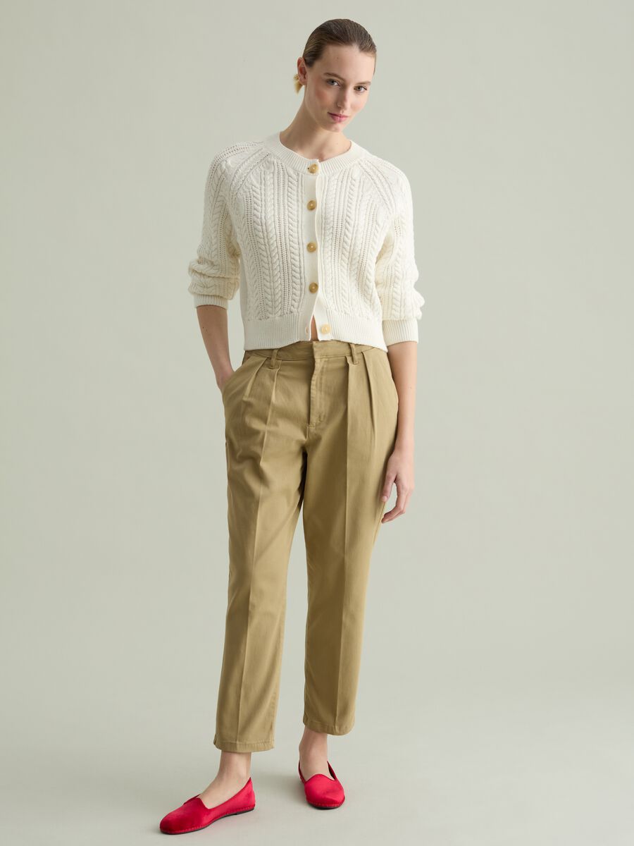 Cotton cardigan with cable-knit weave_1