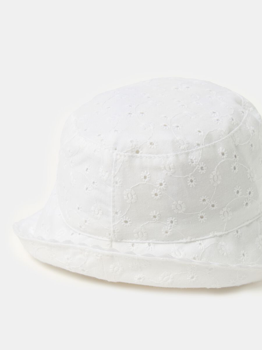 Broderie anglaise cloche hat_2