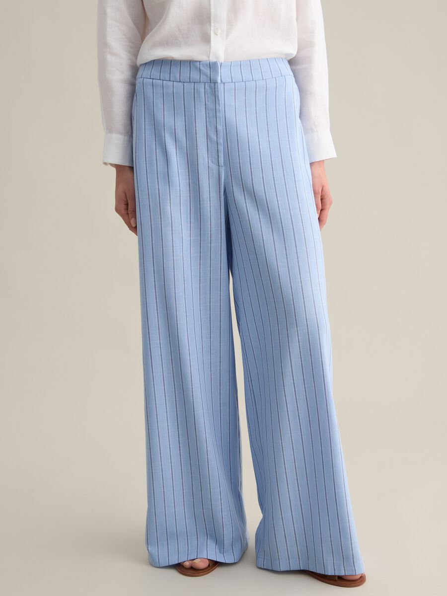 Women's wide-fit multicoloured cotton and viscose trousers with broad stripes_1
