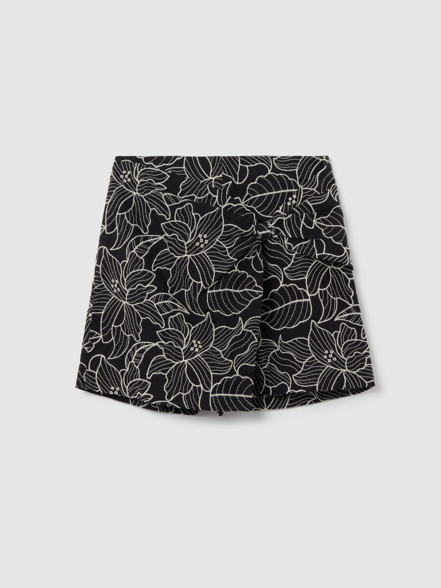 Skort with floral embroidery_4