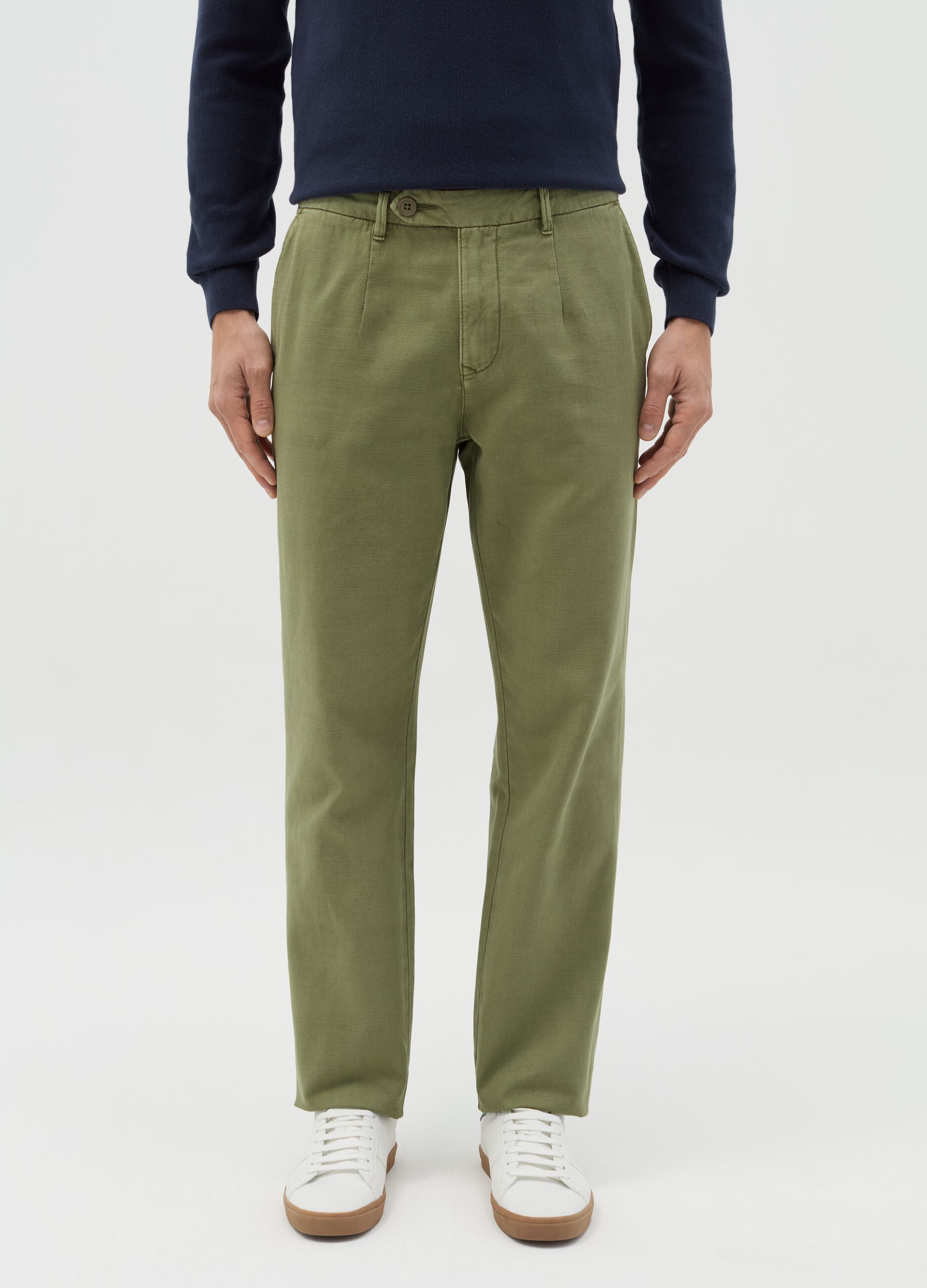 Chino trousers in green linen and cotton