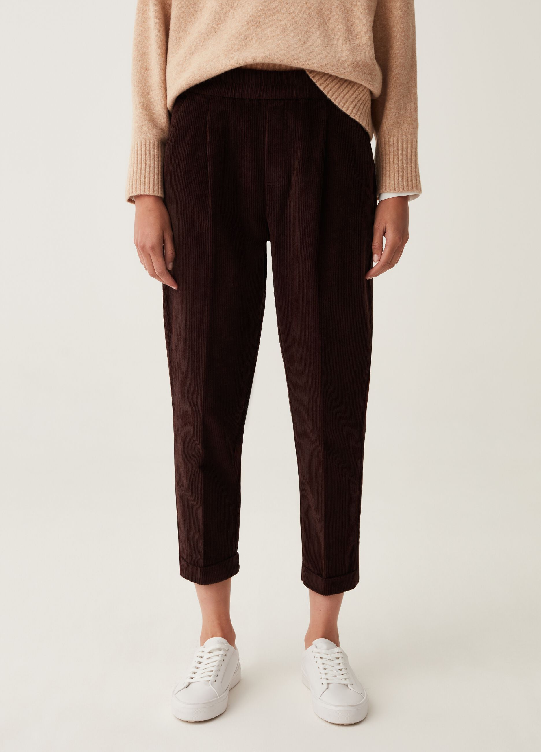 Joggers cropped in corduroy_1