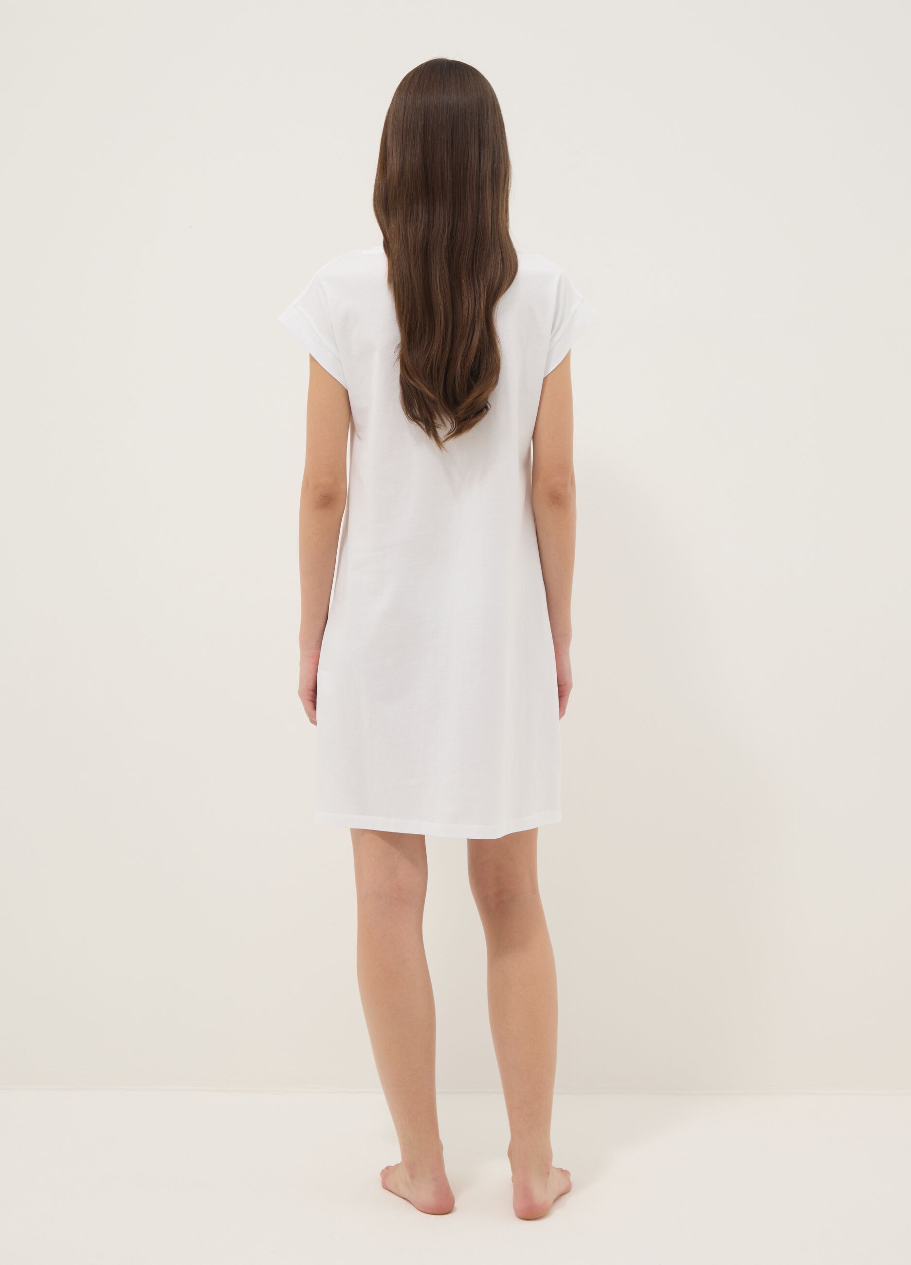 Camicia da notte bianca in puro cotone organico regular fit con fiore