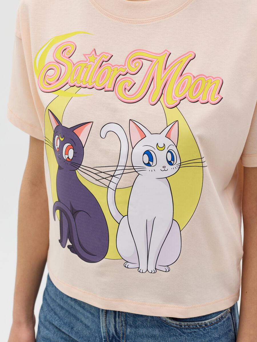 Short-sleeved T-shirt with Sailor Moon print_2