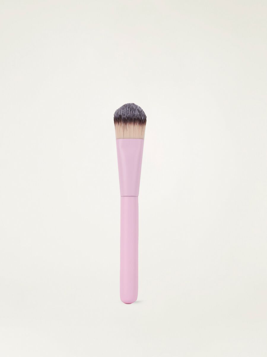 Make-up brush for foundation_0