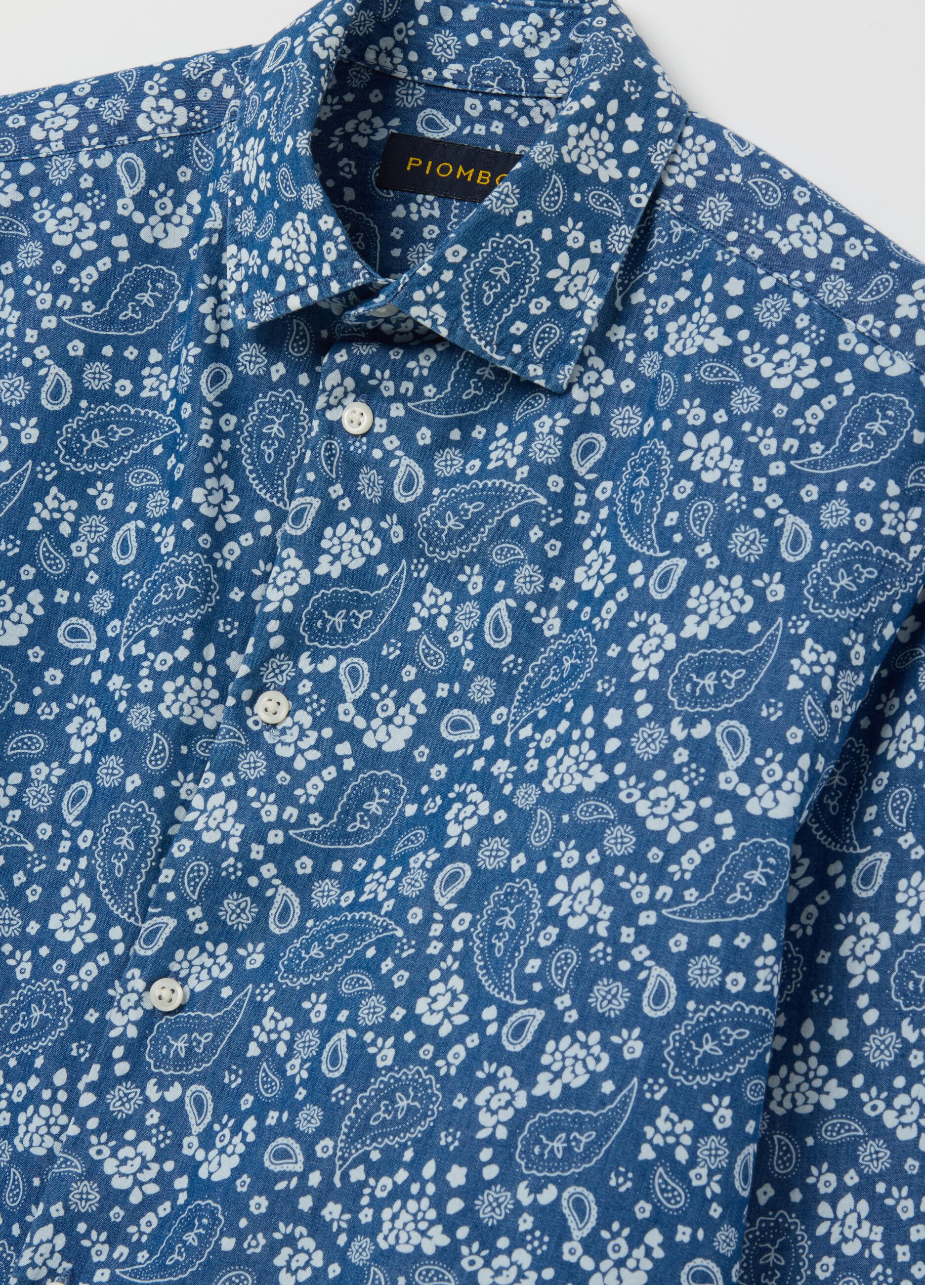 Cotton shirt with paisley print