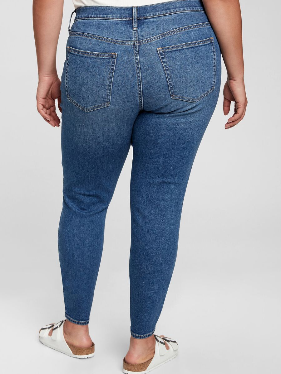 Skinny-fit jeans with five pockets_1