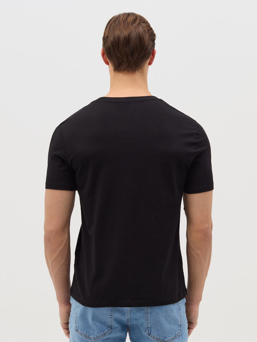 Cotton V-neck T-shirt_3
