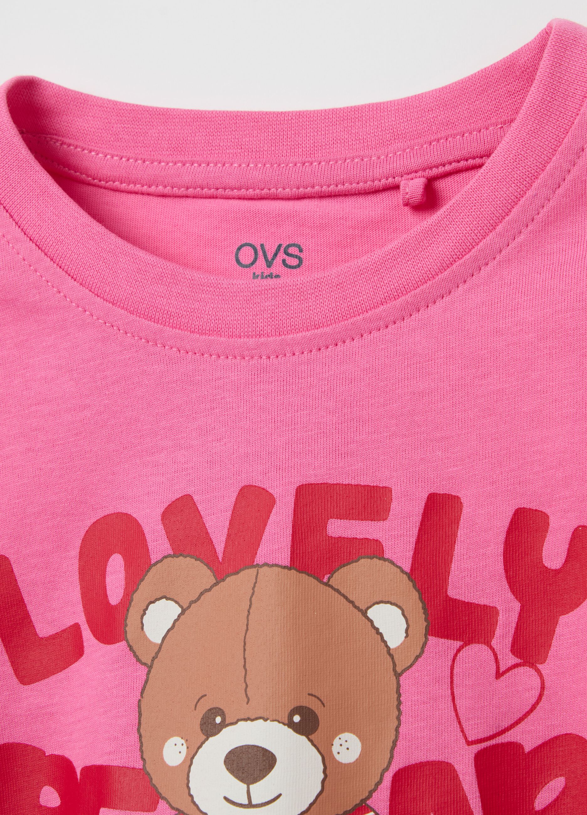 Long-sleeved T-shirt with "Lovely Bear” print