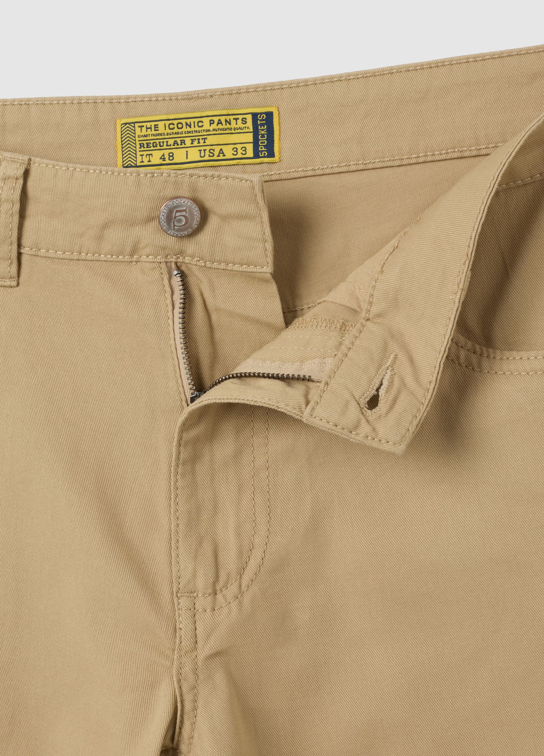 Bermuda da uomo in puro cotone beige regular fit