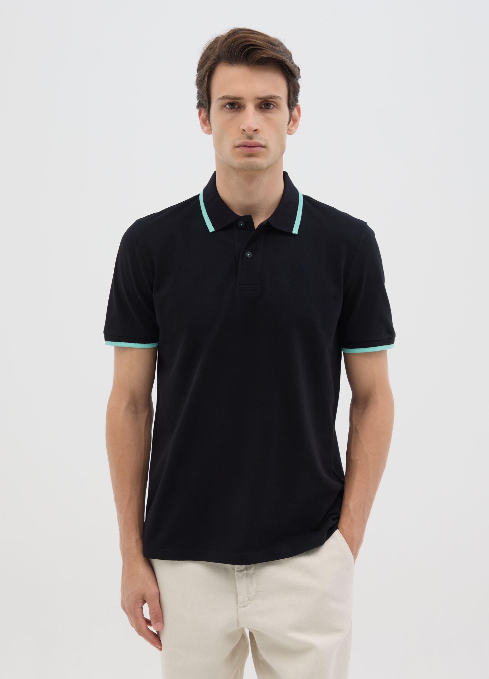 Polo da uomo in cotone nero regular fit