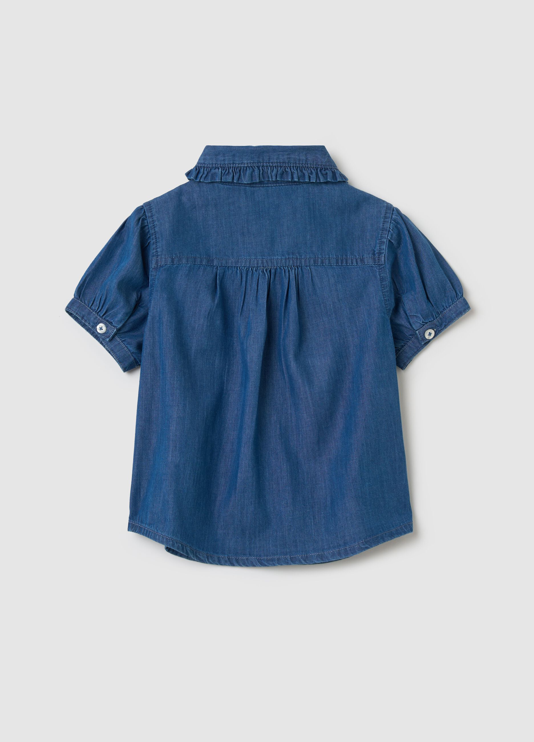 Short-sleeved denim shirt