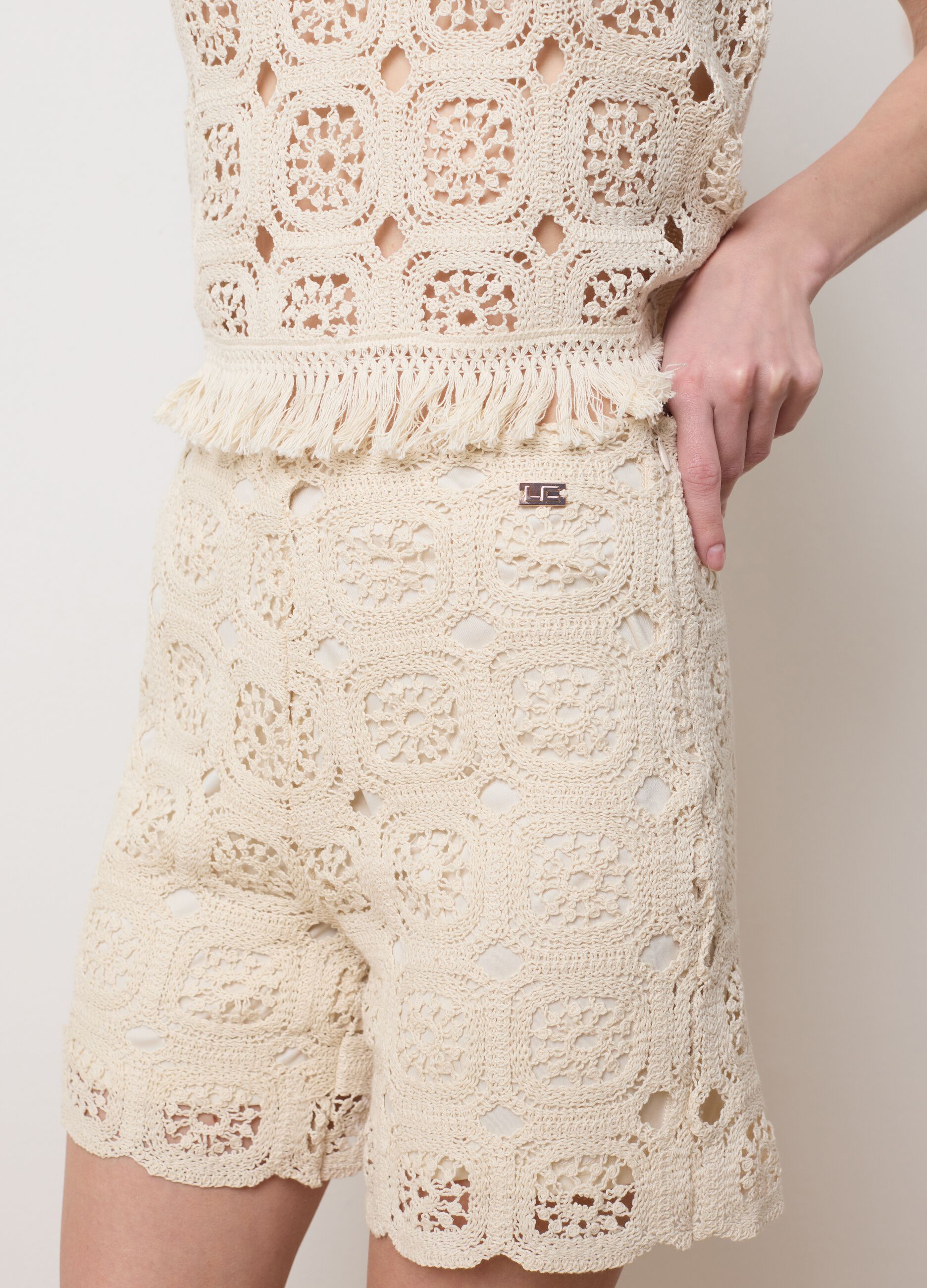 Shorts crochet beige